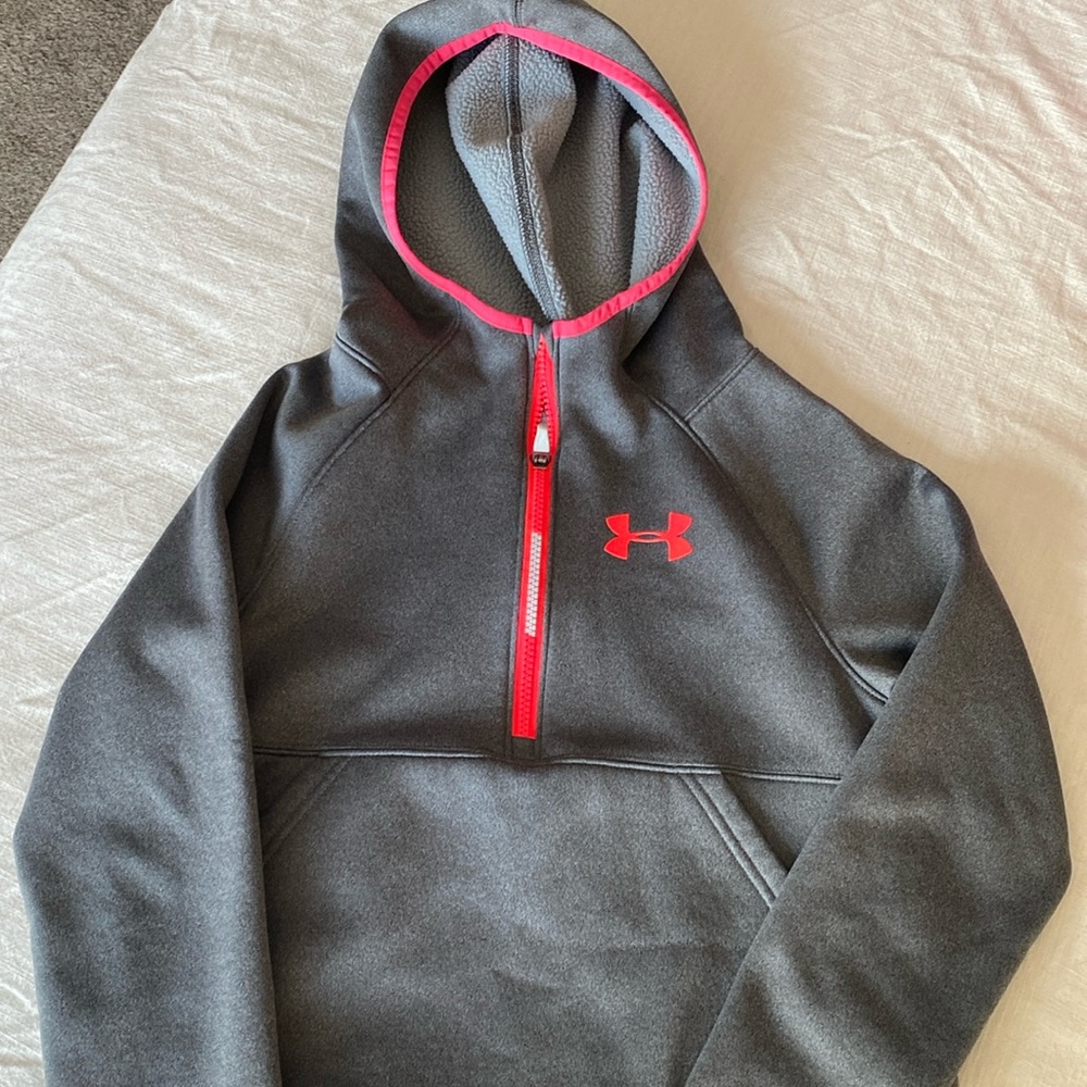 Youth medium Under Armour hoodie